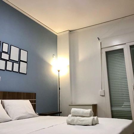 Renovated Minimal Apartment Next To Metro Athens Luaran gambar