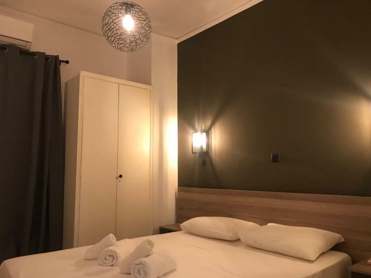 Renovated Minimal Apartment Next To Metro Athens Luaran gambar