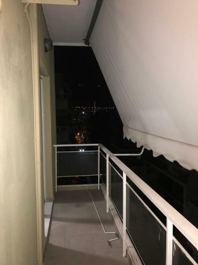 Renovated Minimal Apartment Next To Metro Athens Luaran gambar
