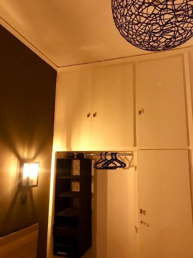 Renovated Minimal Apartment Next To Metro Athens Luaran gambar